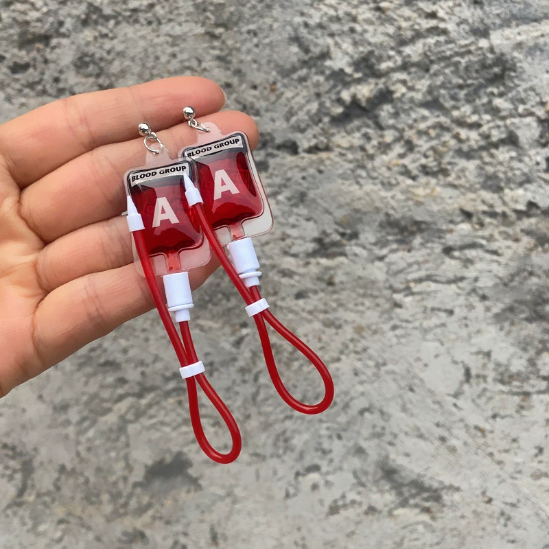 Креативные и забавные Harajuki Simulation Plasma Blood Blood Blood type серьги подкультура Y2K горячая девушка личность серьги на шее