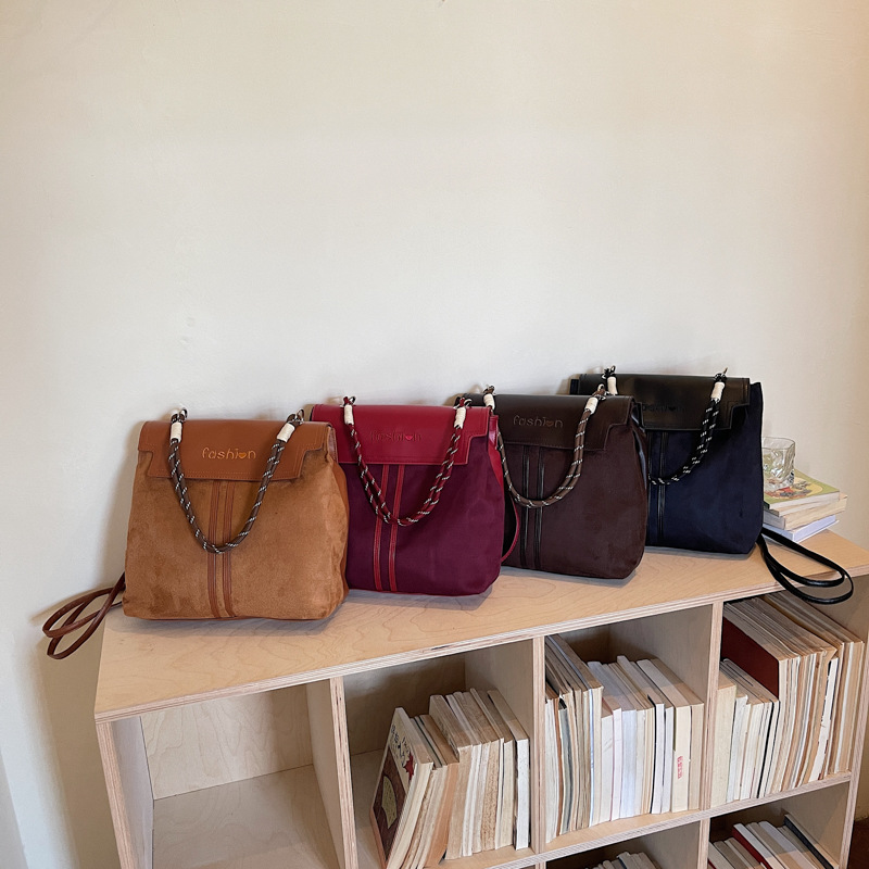 2026 bolso de cadena de verano de gran capacidad alta sensación de moda versátil mochila mochila casual bolso de lujo ligero