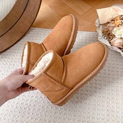 2025 新しいスタイルの女性と男性のための牛革とファーのオールインワンショートスノーブーツ、冬用ベルベット滑り止め大型ローカットパンコットンシューズ