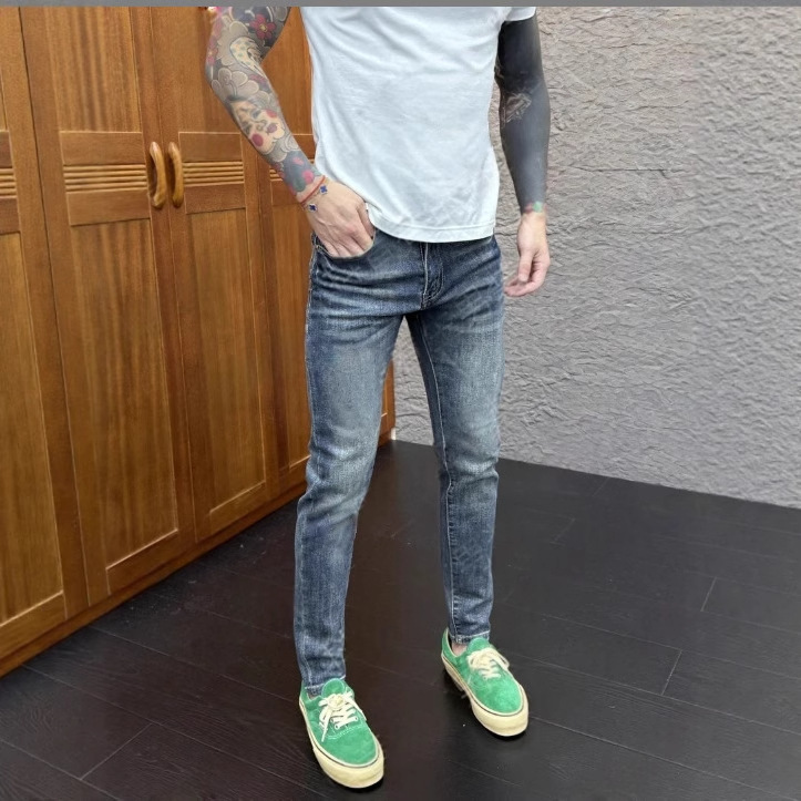 秋季时尚舒适纯色设计感百搭轻奢精品个性简约男士小脚休闲牛仔裤