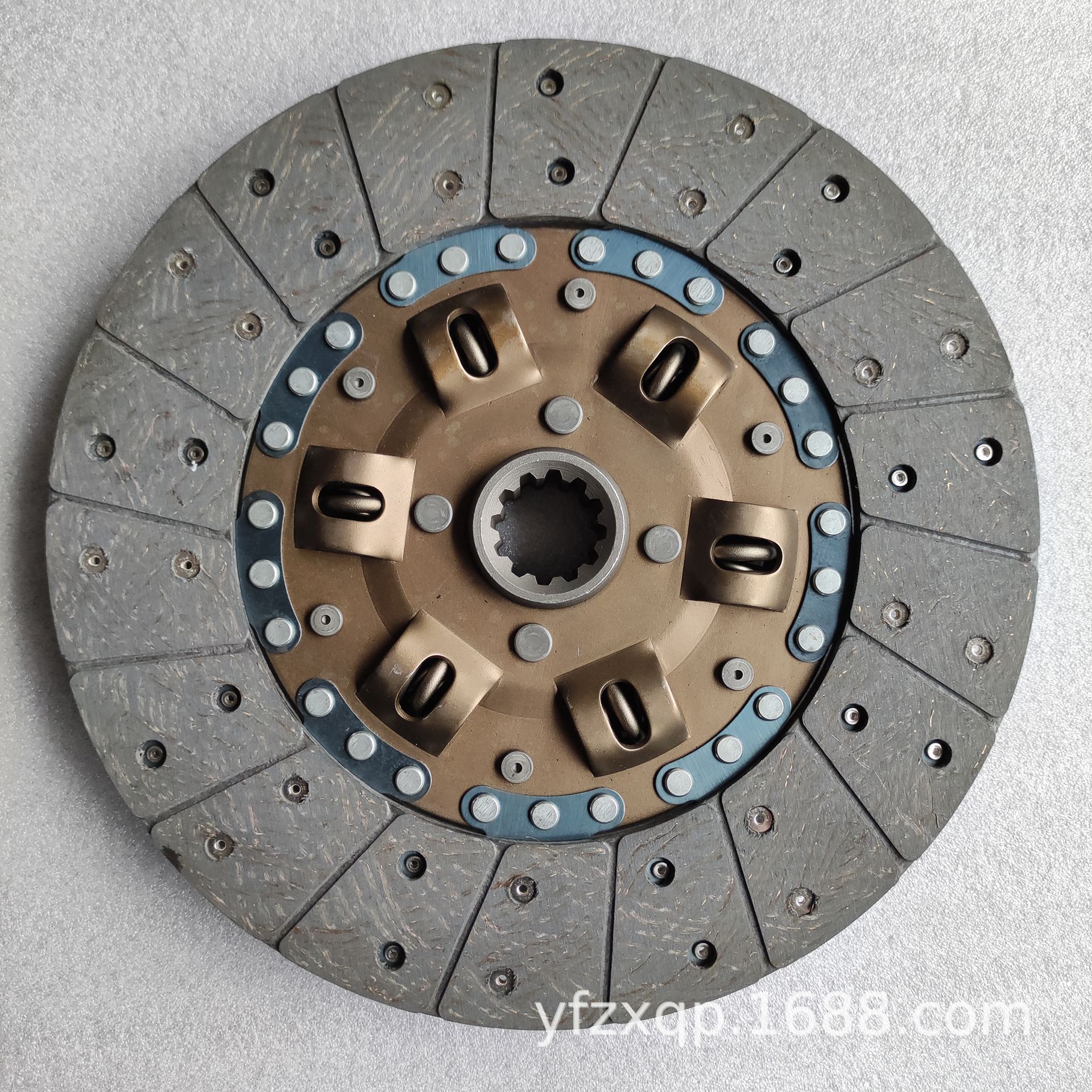 日野W04C离合器片 压盘 300MM 离合片14T HND