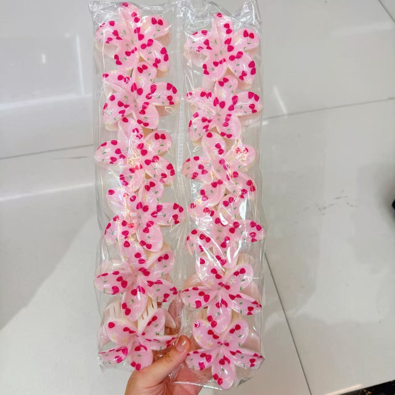 Europa y los Estados Unidos explotaron 8CM huevo flores clip de cabello de alta calidad para mujeres agarrar el cabello de tiburón color caramelo transfronterizo agarrar clip de cabello