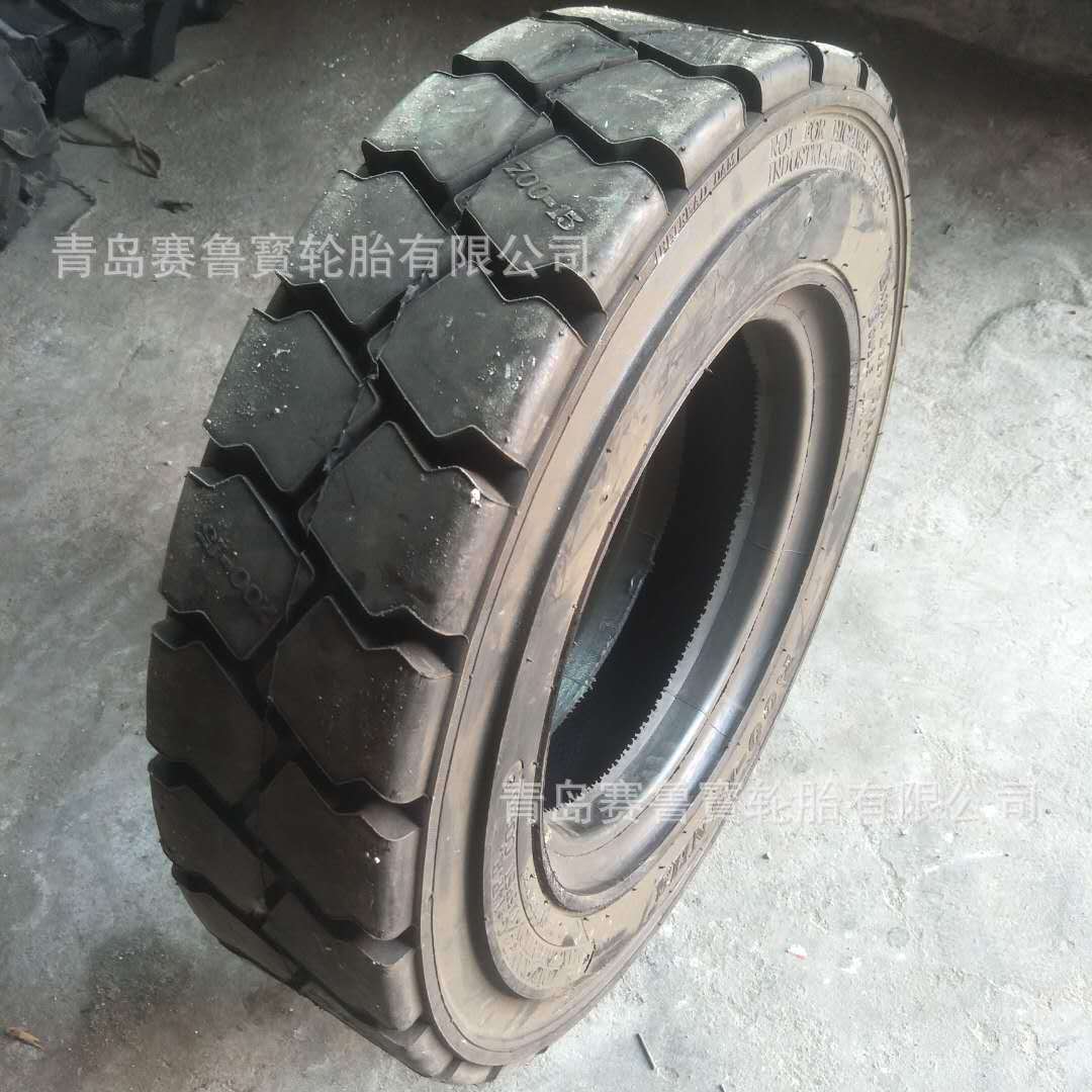搬运车轮胎 7.00-15  工业轮胎  充气叉车轮胎700-15