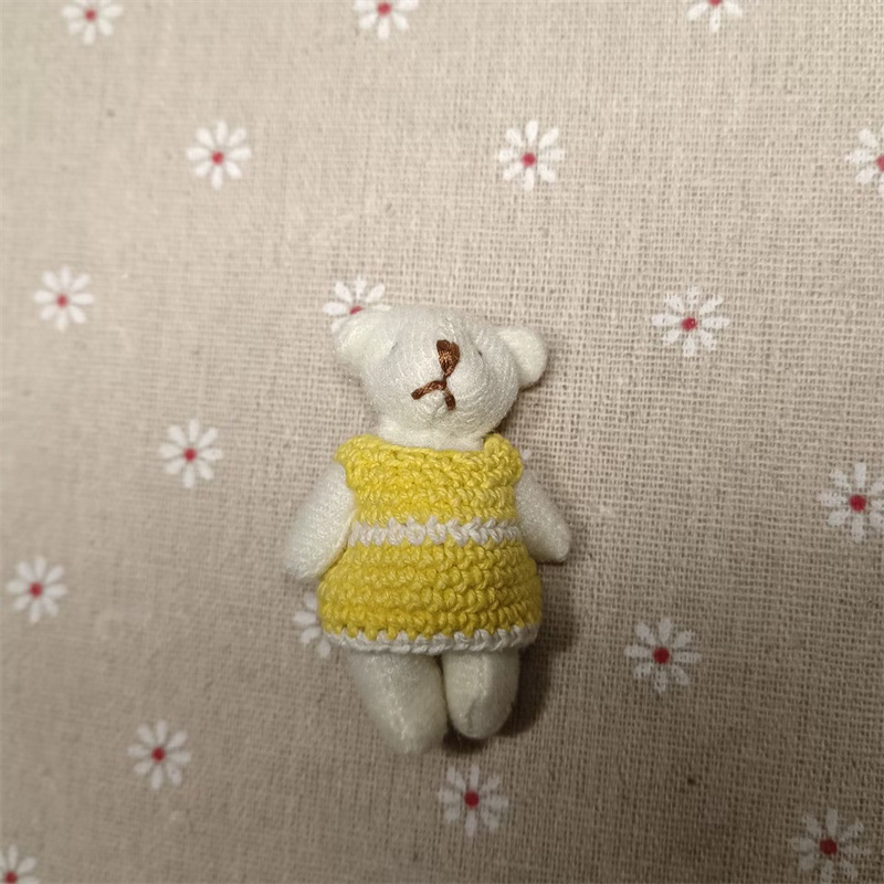 6cm 곰에 적합하며 노란색 스웨터 만 판매 (곰 판매 없음)