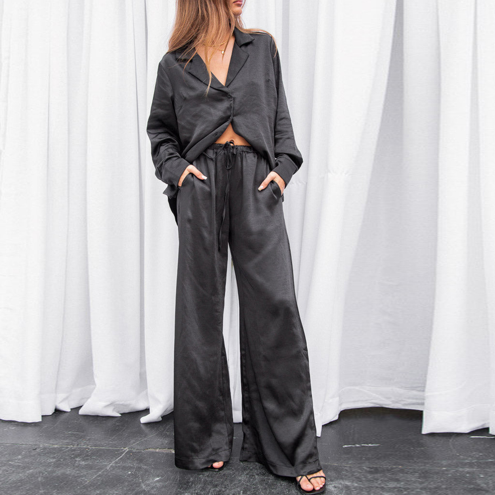 Tailleur pantalone casual da donna tinta unita_voghion.com