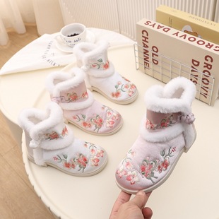 2024 Winter New Style Flat Girl Boots Embroidered Shoes Baby fleece-lined Cotton Shoes New Year Shoes Children Hanfu Shoes Women