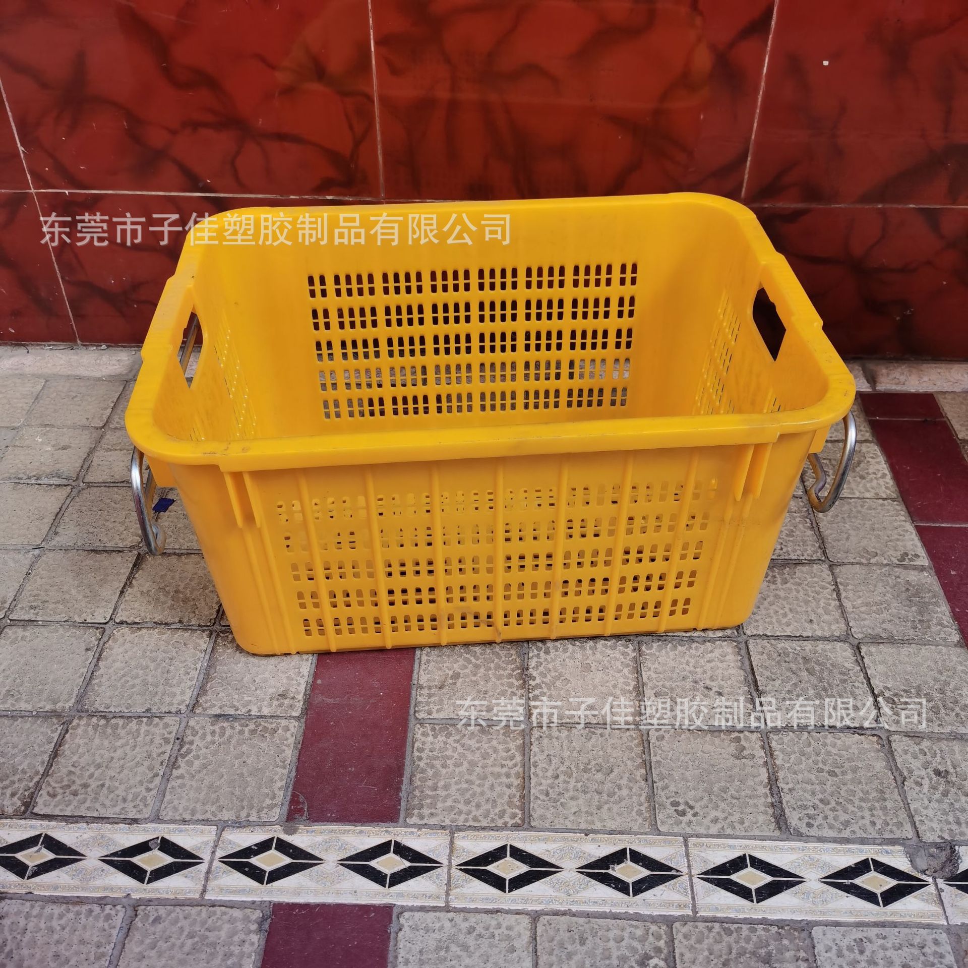 东莞水果箩 塑料周转箩 塑料筐 带铁耳菜萝 批发