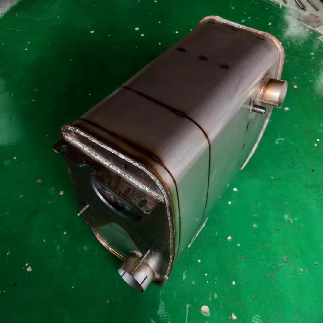 Factory Direct Sales 82.15103.6002Scr Muffler Mank Stainless Steel Scr Muffler