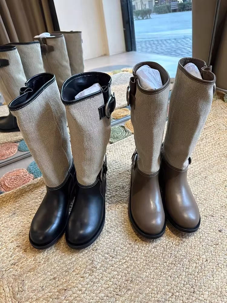 Botas altas de senhora em pele de vaca estilo britânico_voghion.com
