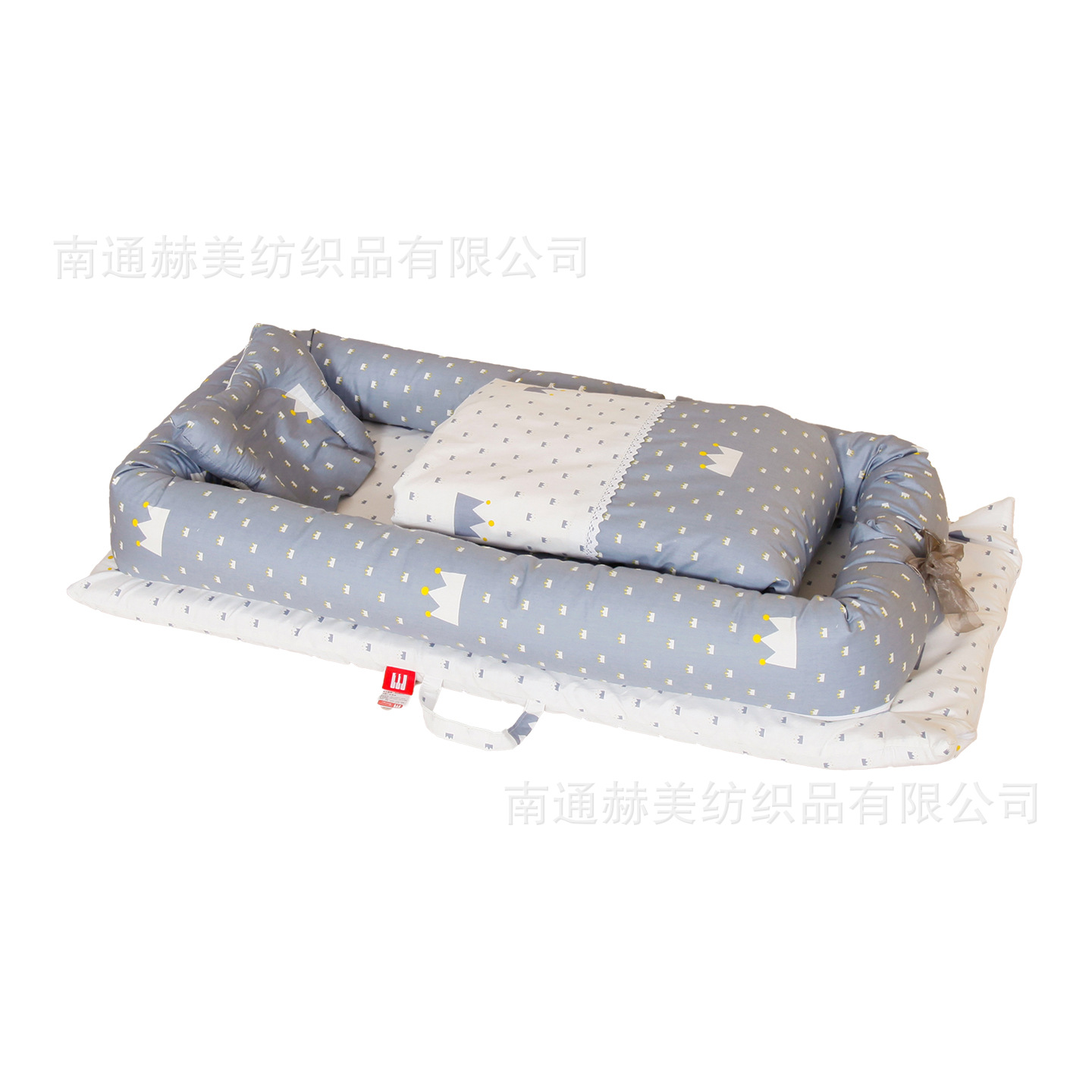 Portable Baby Travel Crib & Diaper Bag 3