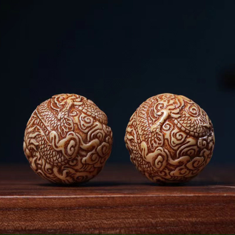 象牙果做旧龙凤球手把件龙凤呈祥保健球练手男士盘玩送长辈礼物
