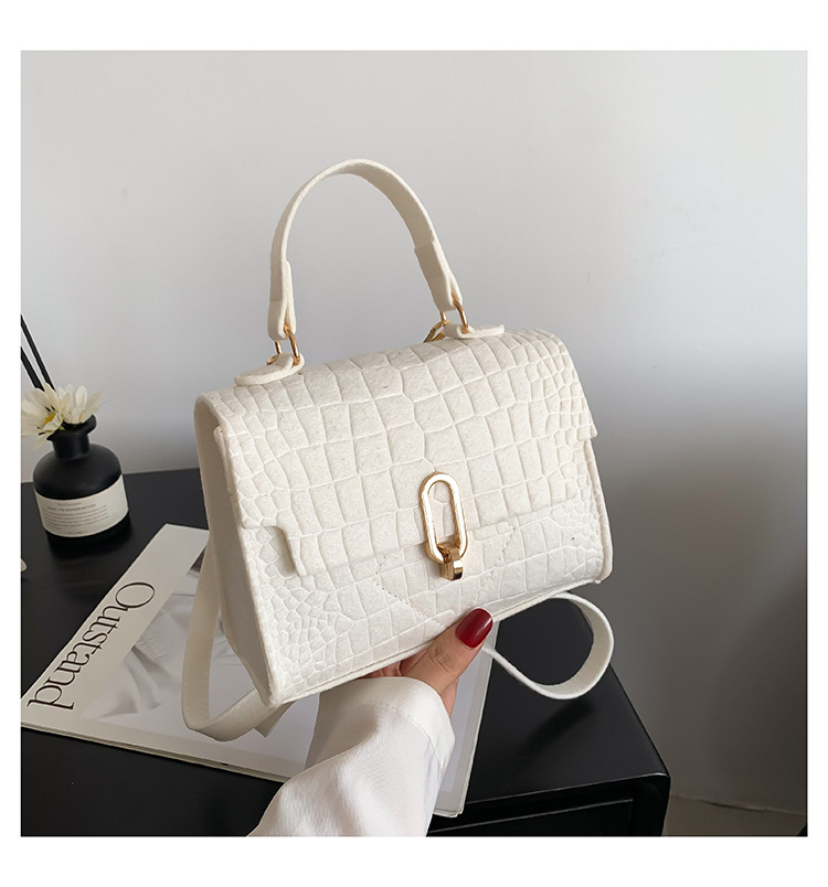 Flip Cover Closure Type Women's Medium Felt Solid Color Streetwear Flip Cover Handbag