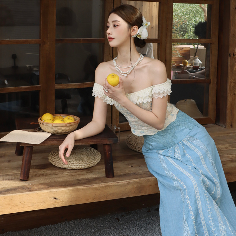 2025 New Holiday Floral Lace Shoulder Top Long Lightweight Embroidered Skirt suit dress