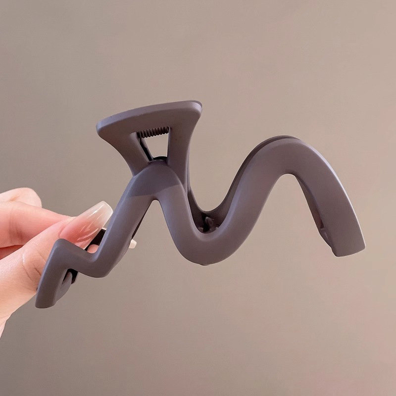 5 # clip de agarre mate color café-13CM