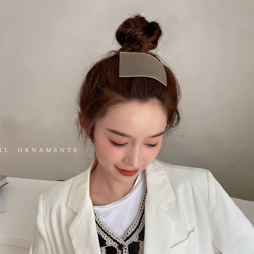 Internet celebrity colorful sticky posts with bangs on the top of the head to stick to broken hair and organize lazy artifacts for adults Velcro for women's hair