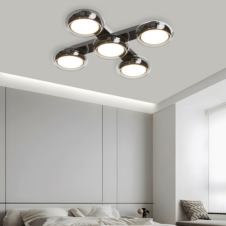 Lámparas de sala de estar modernas lámparas de diseño italianas simples lámparas de dormitorio principal sensación simple y lujoso restaurante Zhongshan