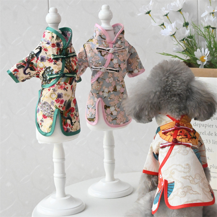 2022 Factory direct supply of pet clothes, cat and dog clothing, spring, summer and autumn new products, Chinese style cheongsam wholesale