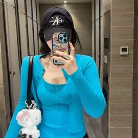 包芯纱 万泰汇质量，按原版做图片色均码长袖修身型有吊牌连帽款