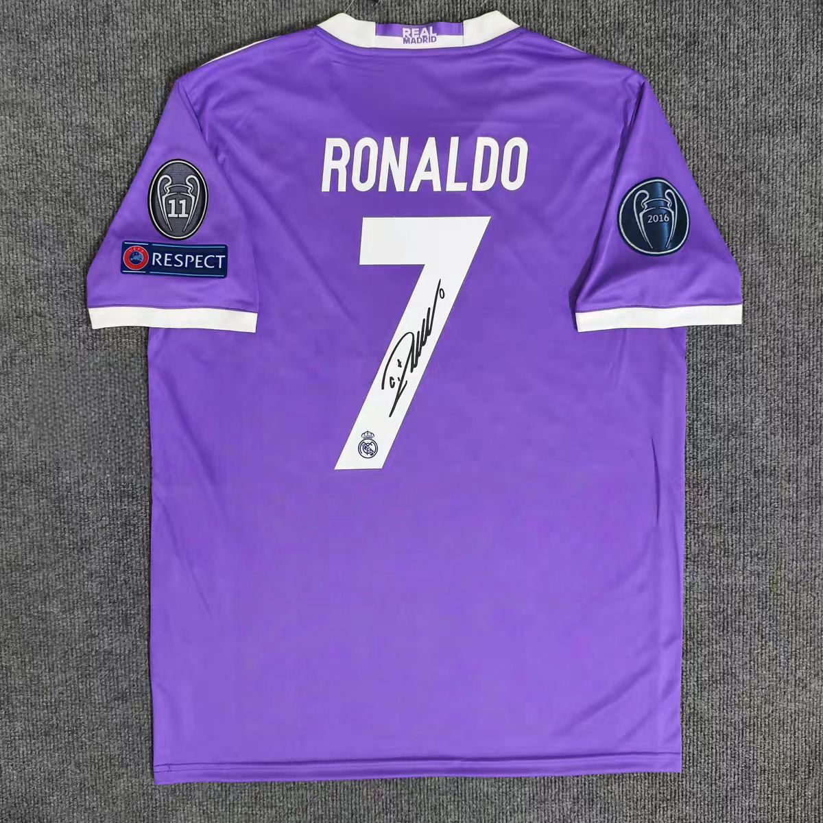 시그니처 모델-레알 마드리드-No.7-1617 모델