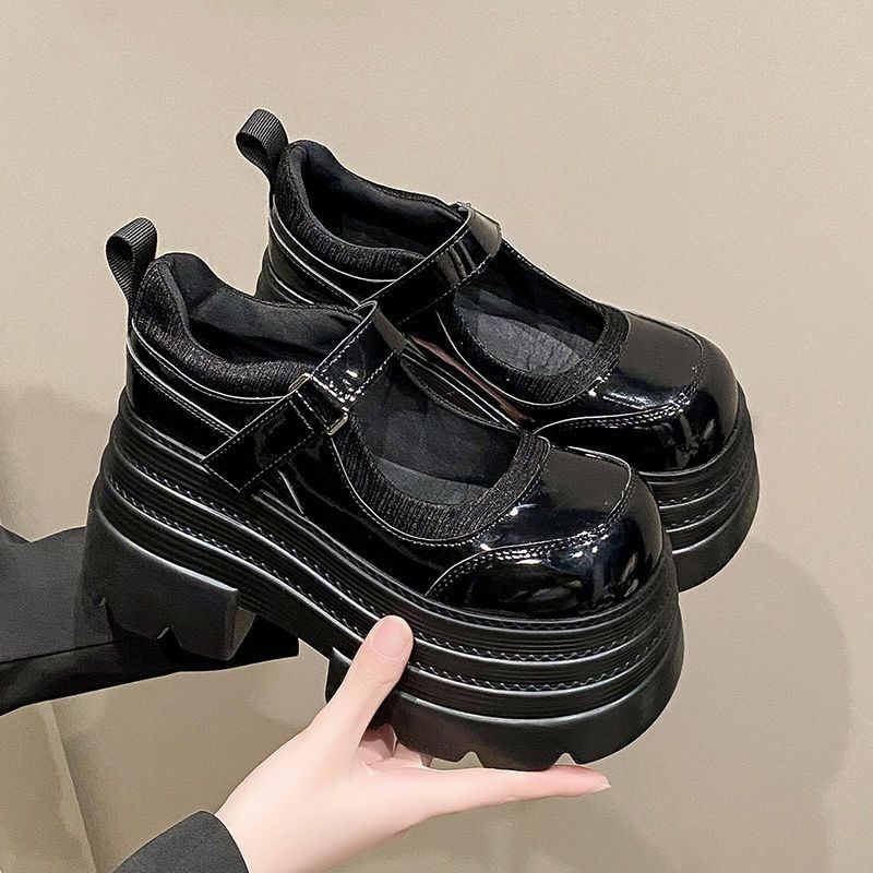 8cm de espesor zapatos Lefour para mujeres otoño 2025 nuevo pequeño aumento de altura zapatos de cuero muffins zapatos para mujeres