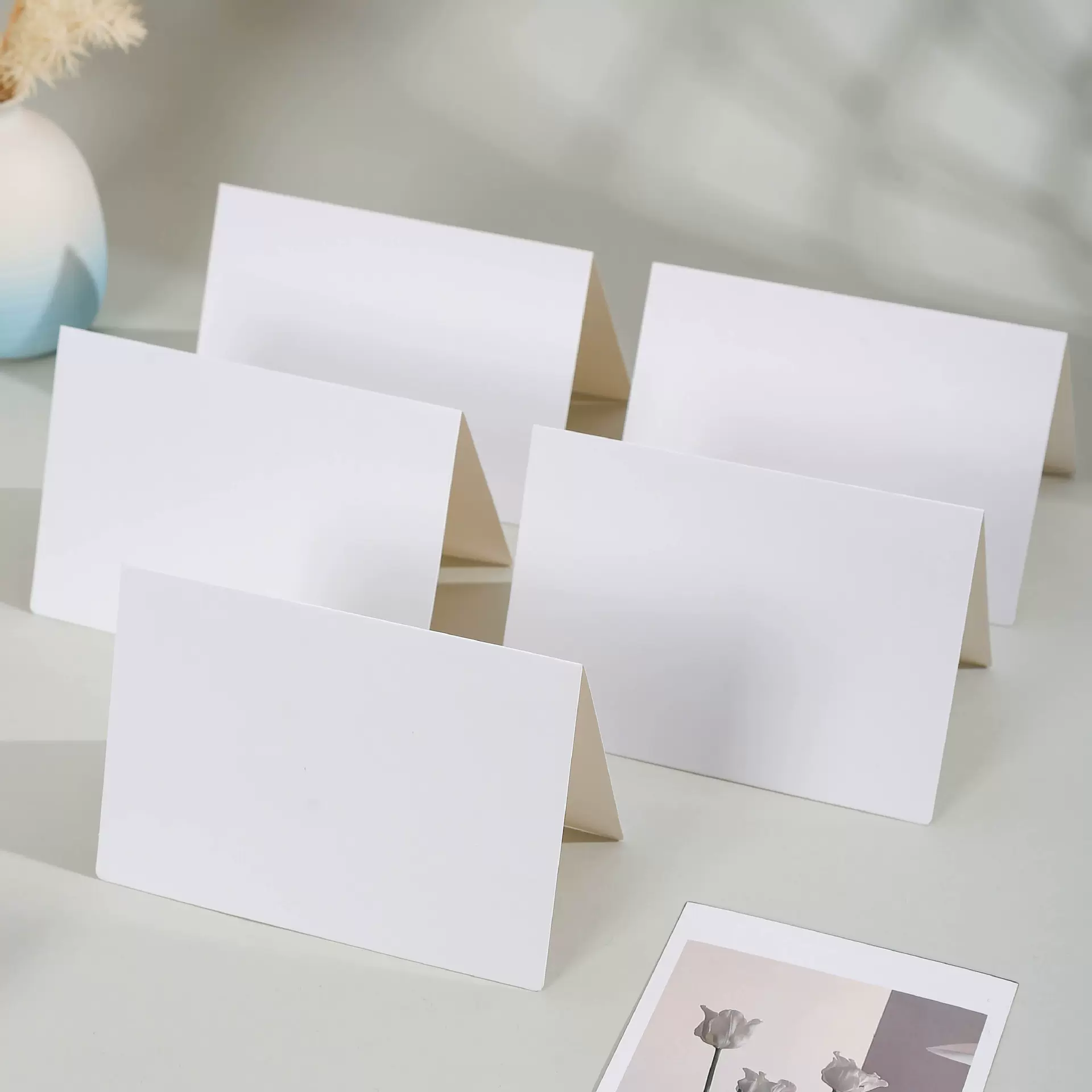 对折卡片空白手绘涂鸦加厚牛皮白黑彩色折叠贺卡简约单词卡礼品卡