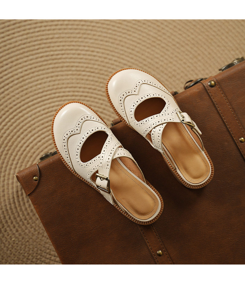 Dép sandal nữ da bò mũi trùm đế bằng, quai chéo chạm trổ cổ điển — đen chi tiết 14