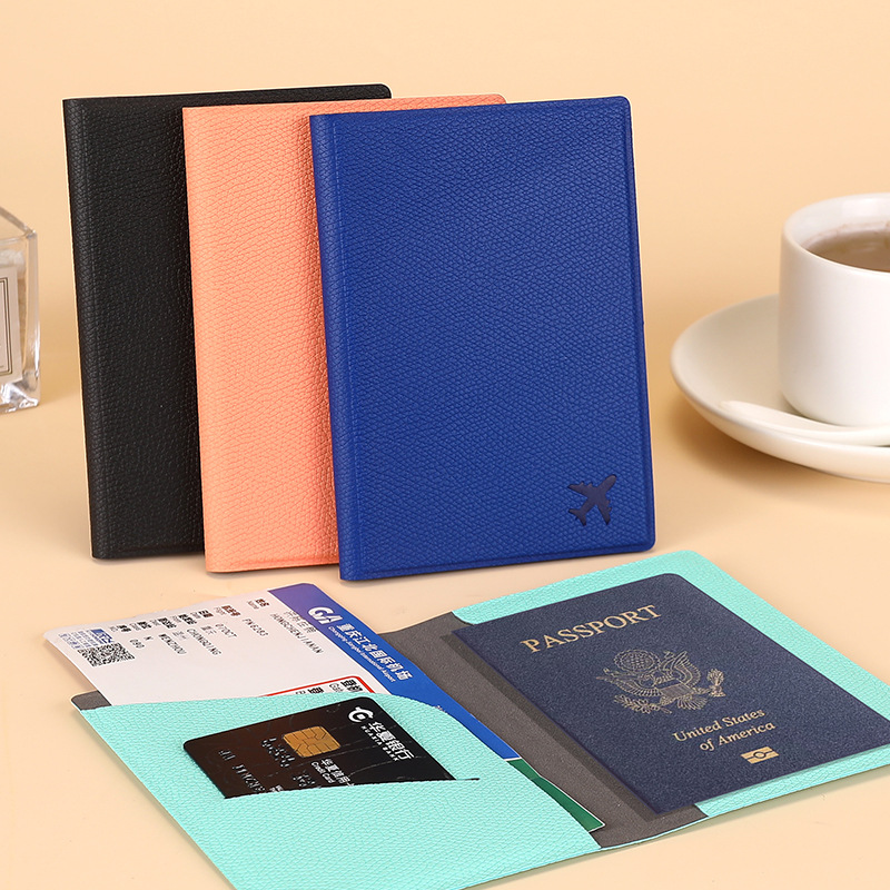 跨境PU搭扣护照套烫金压印证件包钱夹带耳可放机票多卡位护照包