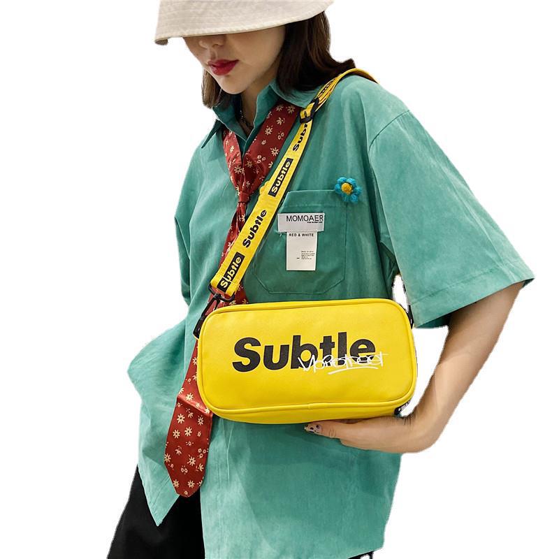 2025 Letter Element Pu Material Women's Crossbody Shoulder Bag for Daily Commuting, Medium Size, Niche Design