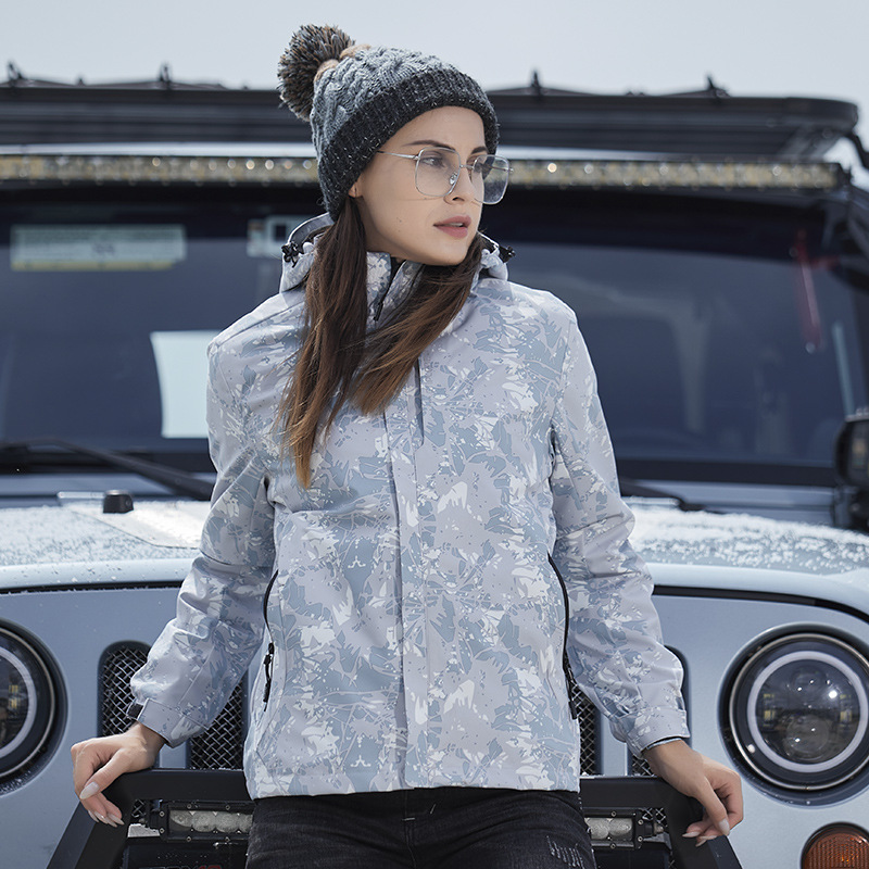 여성 위장 회색