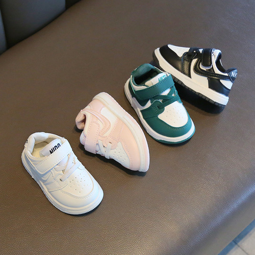  Spring and Autumn White Shoes Baby Toddler Shoes Versatile Baby Shoes Baby Shoes Leather Shoes for Boys and Girls
