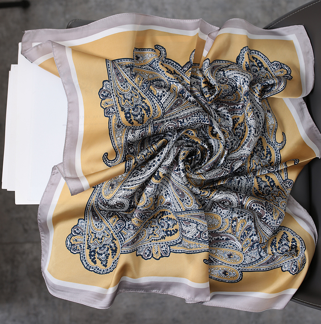 Naikan Classic~Fiore di anacardo quadrato piccolo in seta da donna, protezione per il collo primaverile e autunnale con camicia, abito, sottile_voghion.com