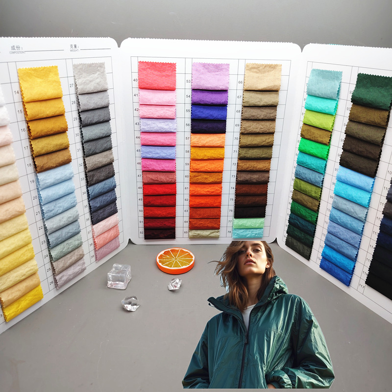 现货厂家70D起皱闪光尼龙布料 锦纶有光尼丝纺户外轻薄皱感面料