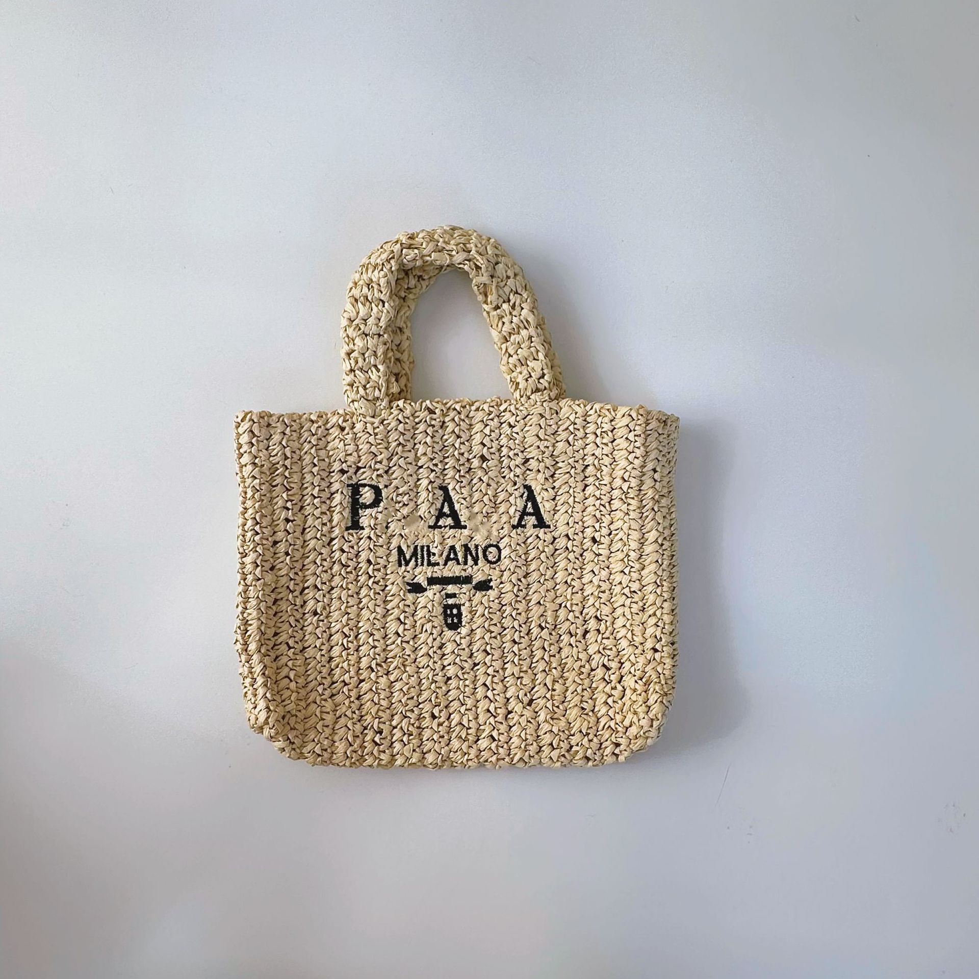 厂家批发热销字母手提包海边度假休闲旅行手拎包欧美时尚编织包