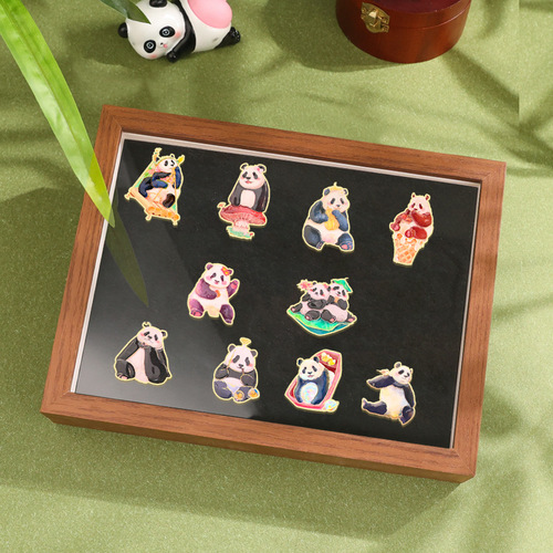 Original Chinese-style Panda Brooch: Chengdu Travel Souvenir, Zoo Memorial Gift, Cartoon Mini-Animal Badge