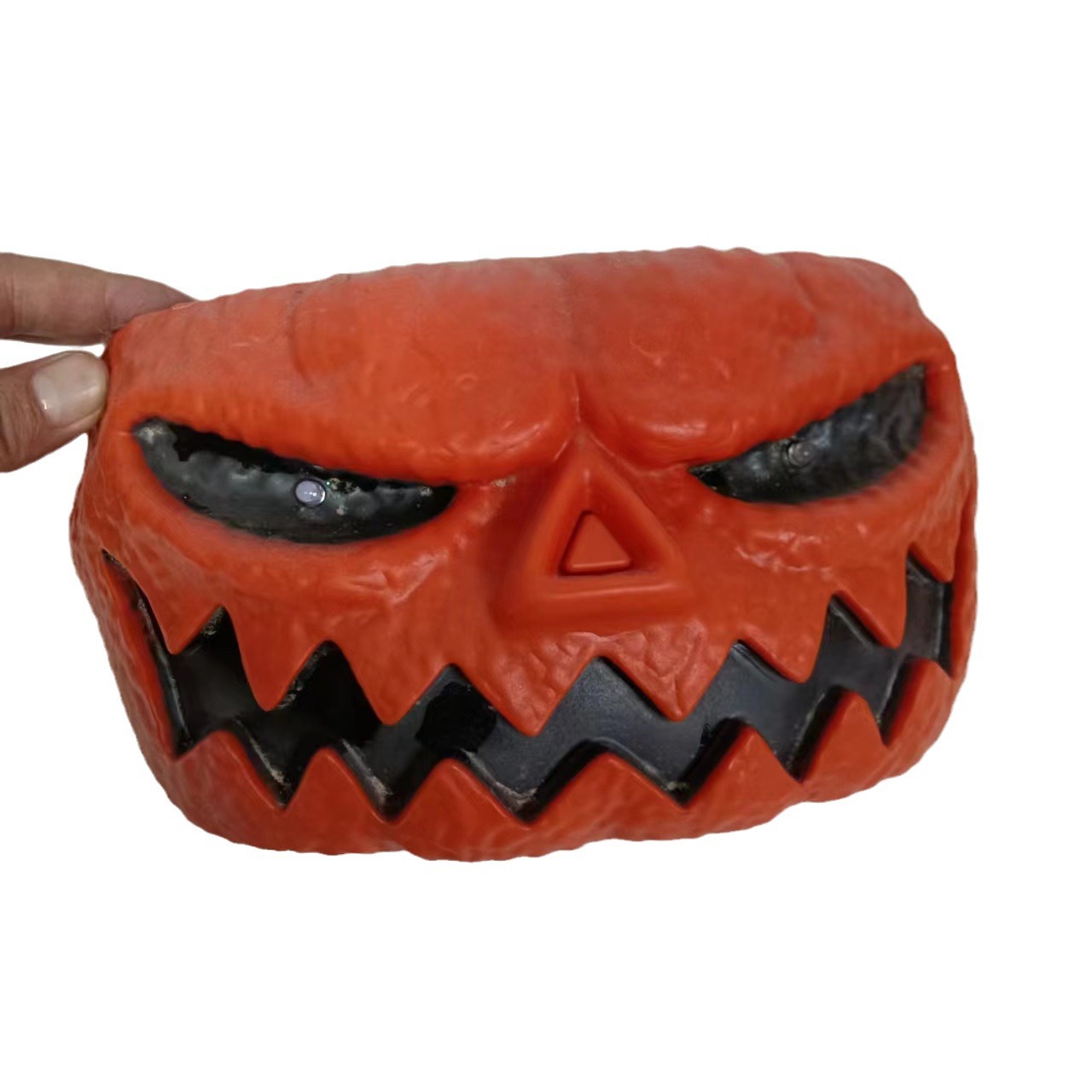 Cráneo eléctrico creativo para Halloween, adornos navideños de mano, adornos para festivales de fantasmas, artesanías de resina para interiores, adornos de Casa Encantada