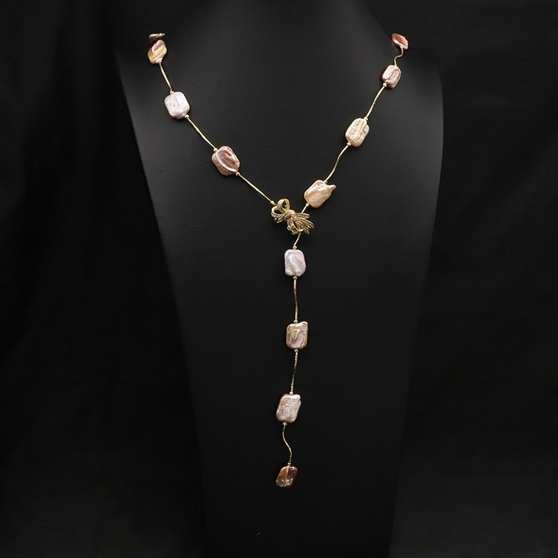Collar de suéter de perlas naturales de agua fresca collar barroco temperamento nicho de lujo ligero de alto nivel joyas dulces chapadas en oro 18k