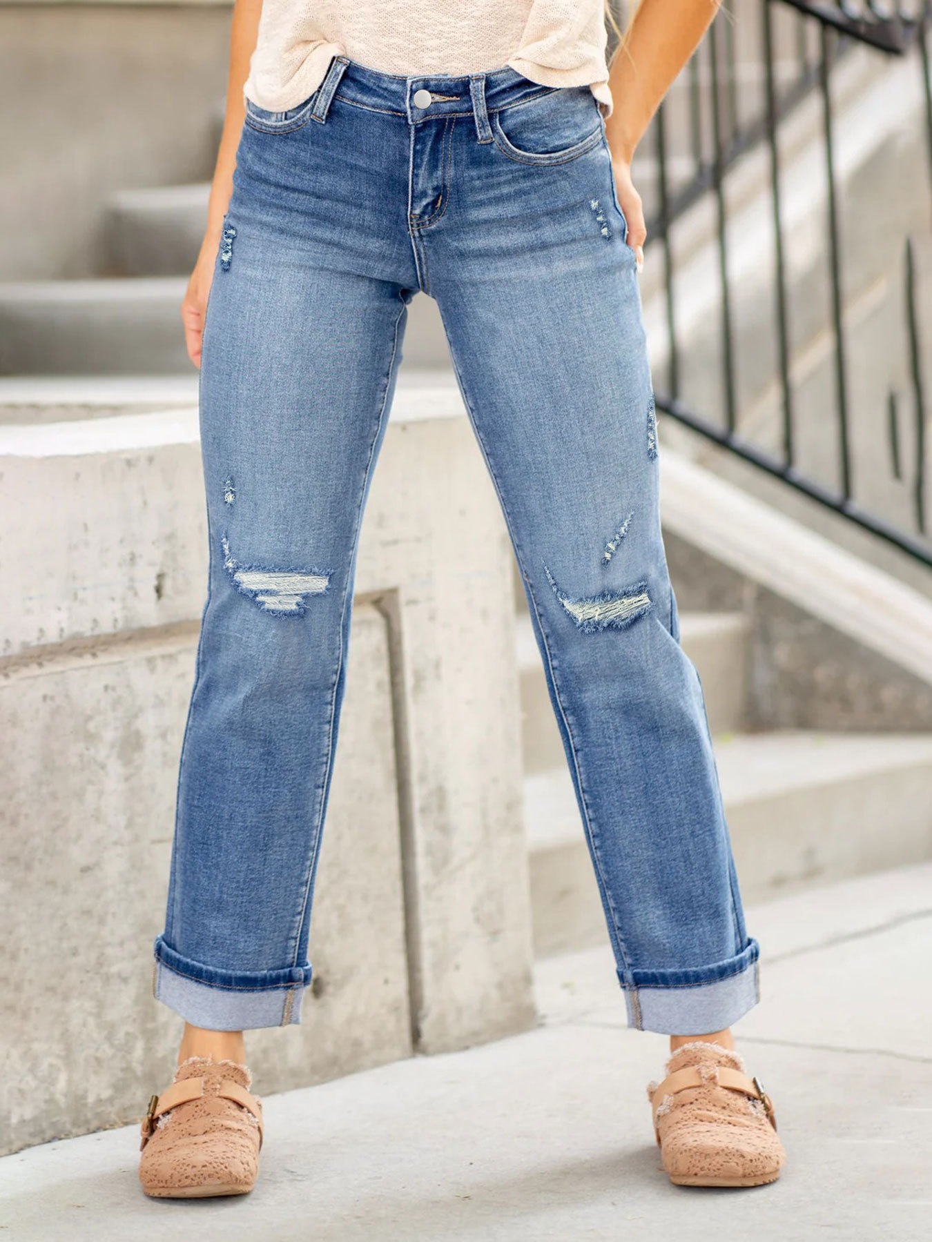 Women's Mid-Rise Straight Leg Jeans - Comfortable Distressed Denim Pants With Sandwashed Finish For Casual & Streetwear_ecoleips.com