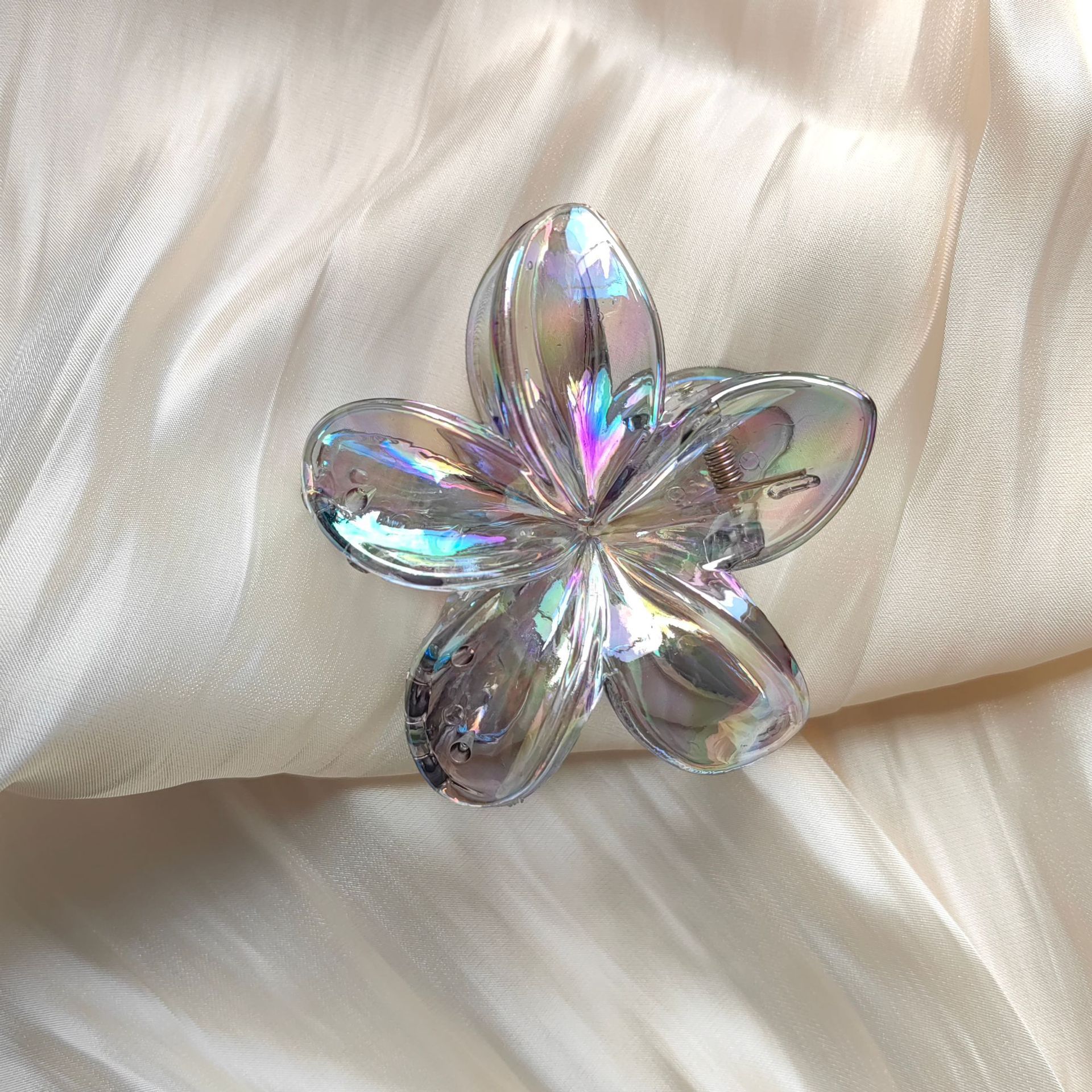 Daily Occasion Simple Style Women's Plumeria Plastic Stoving Varnish Hair Clip