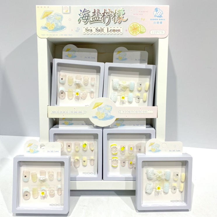 Creative Cartoon Milk White Gradient Sweet and Cool Handmade Wearable Nails with a Vibe of a Spicy Girl, Handcrafted Nail Art Nail Stickers Creative Cartoon Milk White Gradient Sweet and Cool Handmade Wearable Nails with a Vibe of a Spicy Girl, Handcrafted Nail Art Nail Stickers