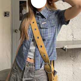ins夏季新款复古美式撞色格子翻领口袋正肩短袖衬衫短款上衣潮流