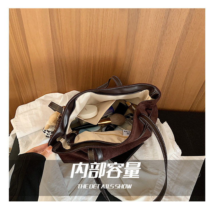 Túi tote cỡ lớn dáng shopping đeo vai kẹp nách — Báo in không có mặt dây chuyền, Màu cà phê Không có mặt dây chuyền, Màu lạc đà Không có mặt dây chuyền, Con báo có mặt dây chuyền chi tiết 5