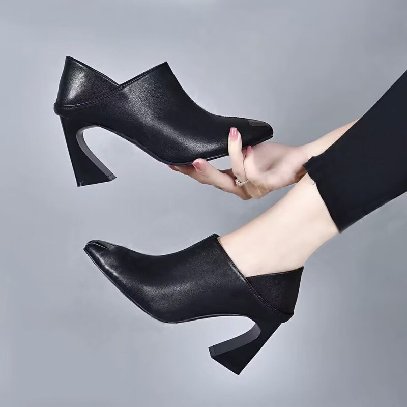 Comfortable Anti-Kick Pointed Toe Deep Mouth Flats 2025 Spring & Fall New Style Two-Wear Thick Heel Soft Leather Casual High-Heeled Small Leather Shoes for Women