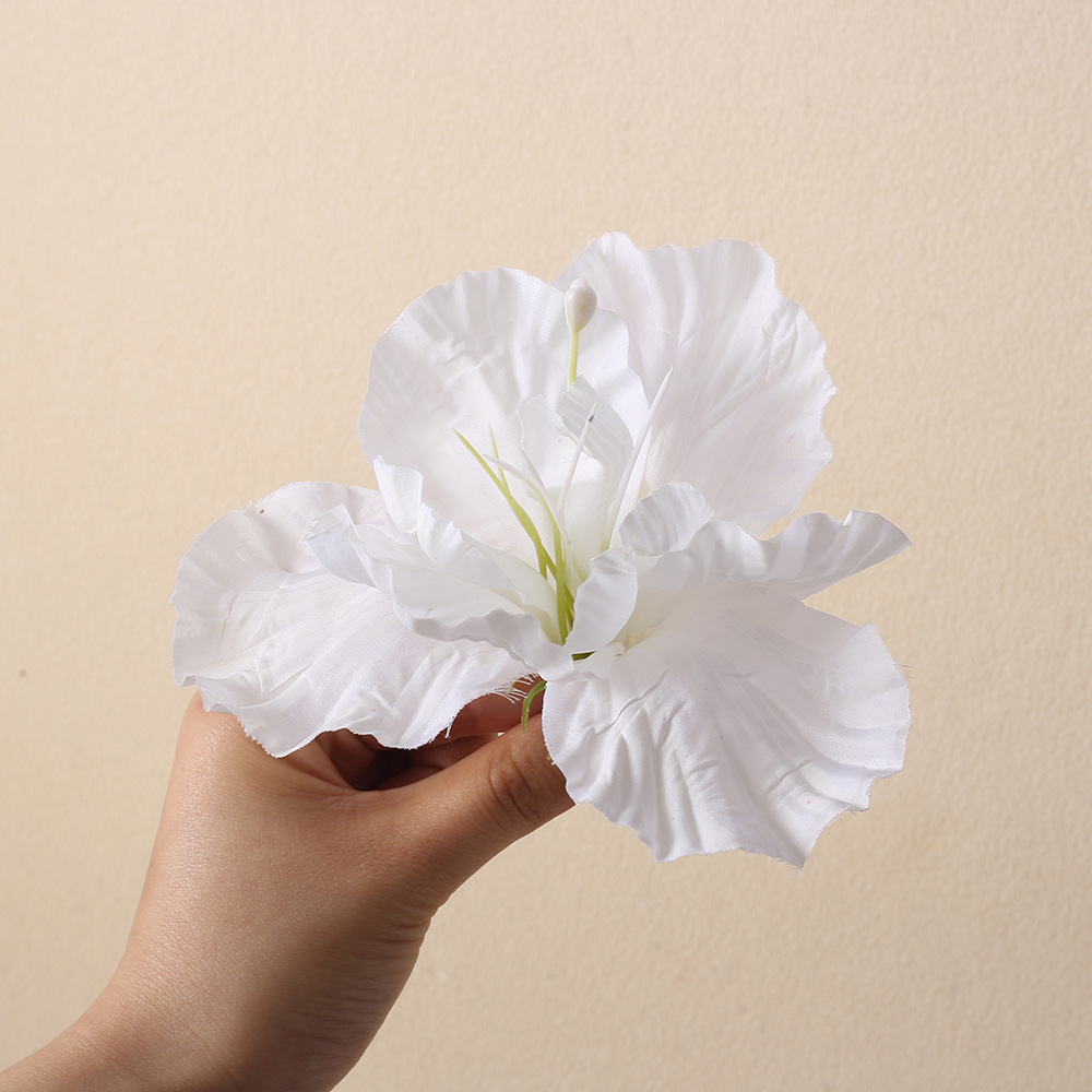 Simulación Alice Iris cabeza de flores multicolor tela de color gradiente flores de boda arreglos de flores DIY accesorios de decoración de ropa