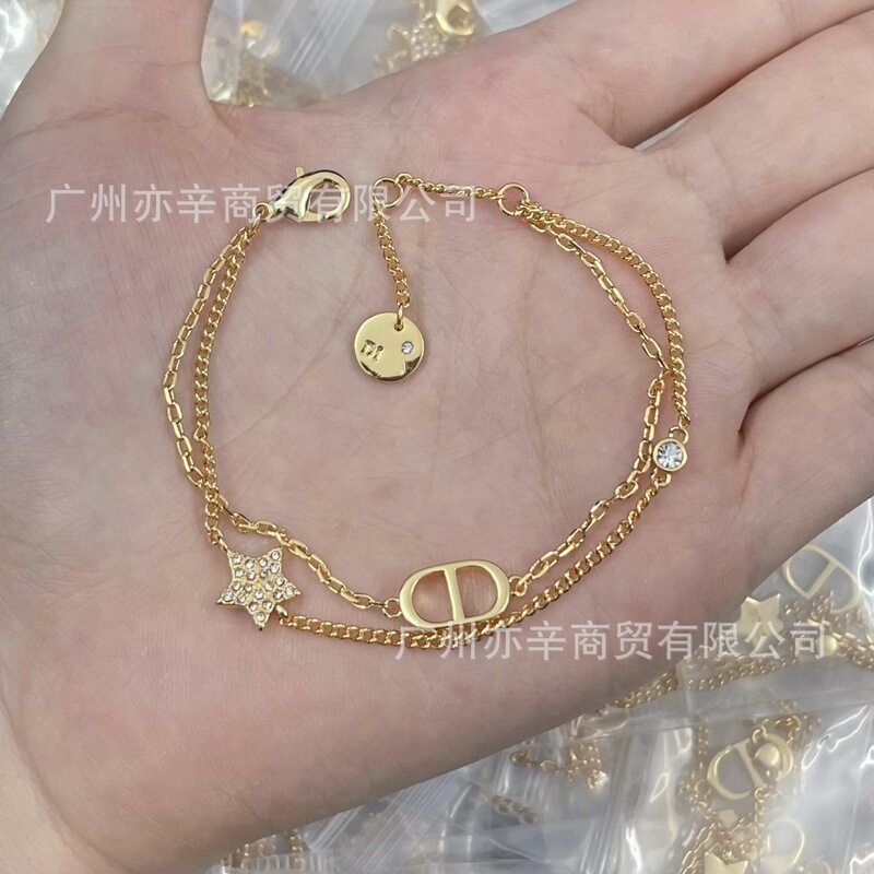 High-End Dior-Style Letter Cd Star Double-Layer Bracelet for Women, Sweet and Stylish Fashion Bracelet for Women, Wholesale High-End Dior-Style Letter Cd Star Double-Layer Bracelet for Women, Sweet and Stylish Fashion Bracelet for Women, Wholesale