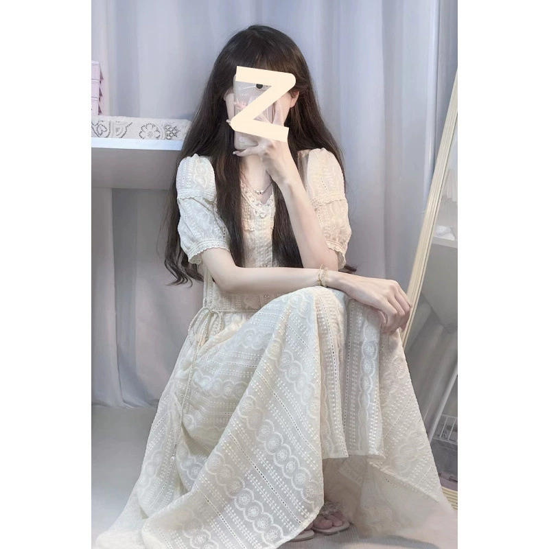2025 Новый летний стиль французская нежная фея V-образный вырез платье кружевной чайный стебель юбка-перерыв темперамент сладкая талия