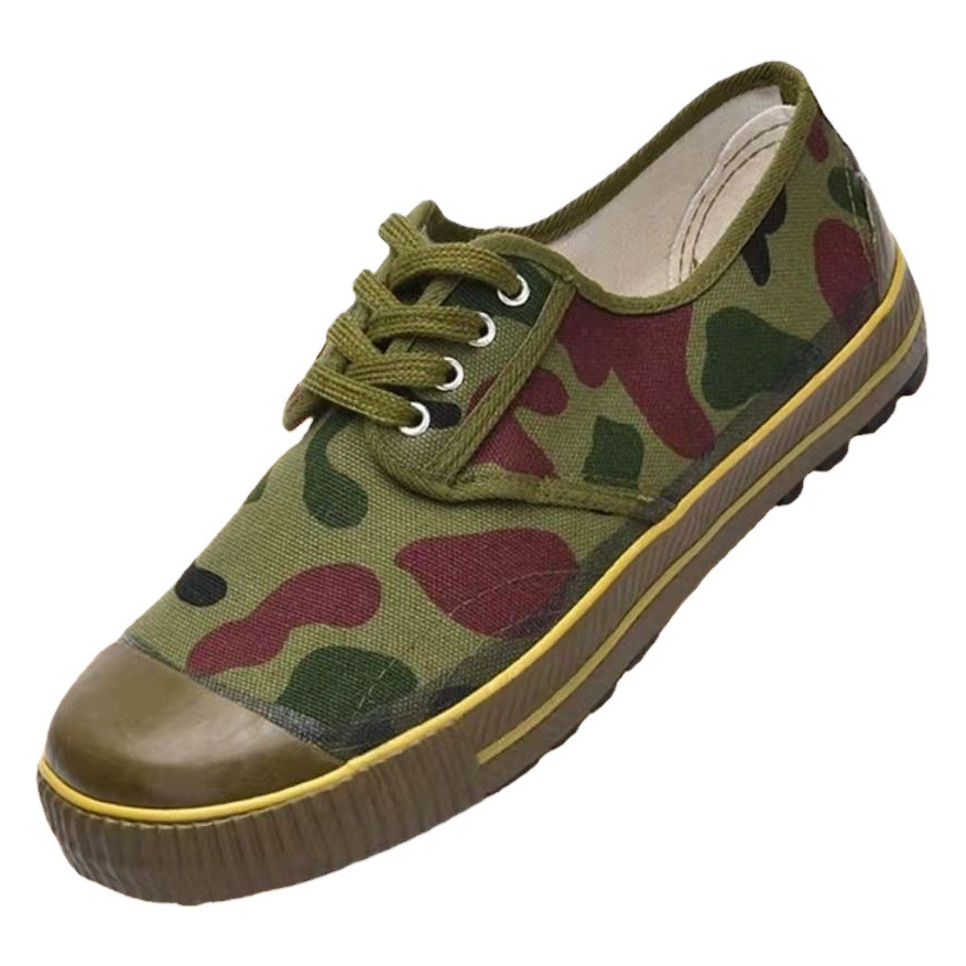 Breathable Non-Slip Liberation Shoes Wholesale Men's and Women's Farmland Yellow Ball Rubber Shoes Construction Site Work Sneakers Large Spike Labor Protection Shoes