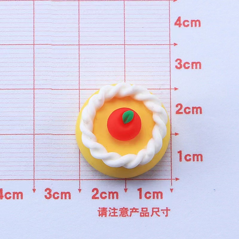 Nueva tridimensional decoración de la torta de frutas al por mayor DIY creativo teléfono caso accesorios resina crema pegamento horquilla refrigerador pegatina