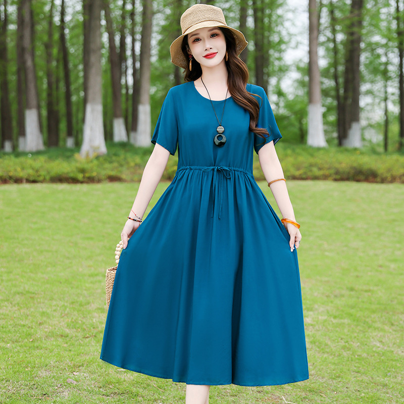 お母さんの端正な大気の夏服の新型の純色の綿のワンピースの中の長い高級な気質は腰を収めてやせているスカートを現します。|undefined