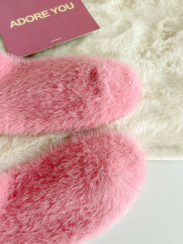 Embroidered Smiling Face Mid-length Socks For Women In Pink Fleece_voghion.com