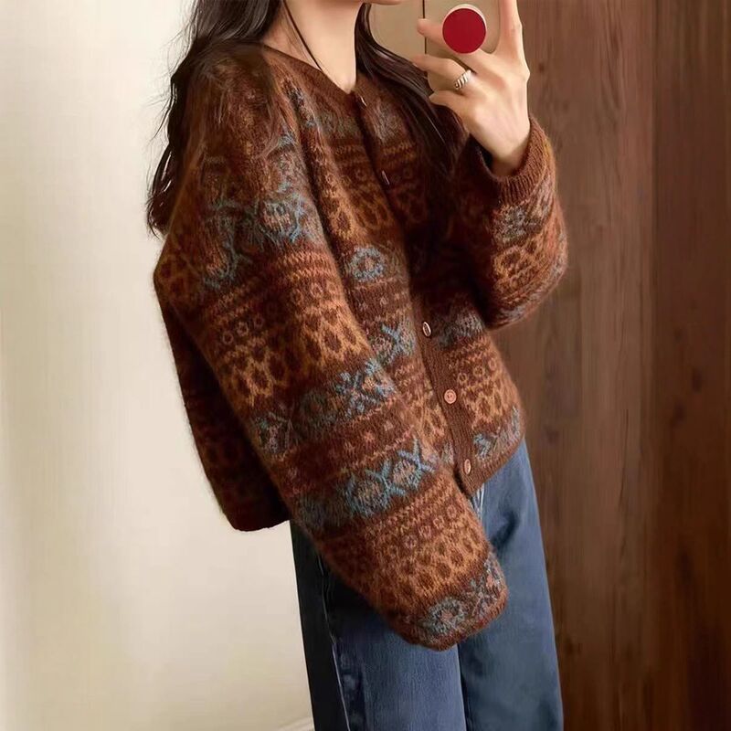 Maillard Brown Retro Jacquard Sweater Coat 2026 Spring Soft and Loose High-End Knit Cardigan